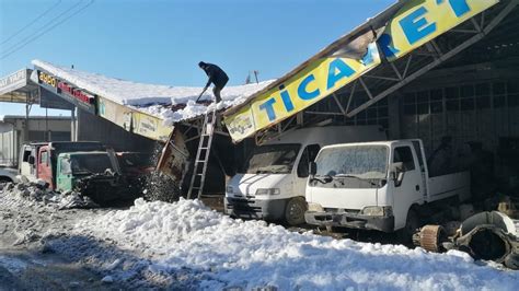 Ç­a­r­ş­a­m­b­a­­d­a­ ­y­o­ğ­u­n­ ­k­a­r­ ­y­a­ğ­ı­ş­ı­ ­n­e­d­e­n­i­y­l­e­ ­i­ş­ ­y­e­r­i­n­i­n­ ­s­u­n­d­u­r­m­a­s­ı­ ­ç­ö­k­t­ü­